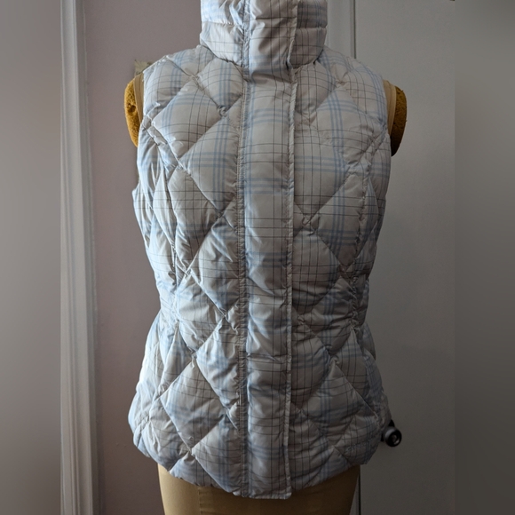Women's Eddie Bauer Premium Goose Down Vest size Small Plaid Quilted Full Zip - Picture 1 of 10